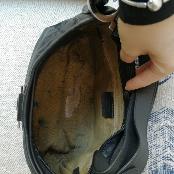 Salvatore Ferragamo shoulder bag - Picture 10 of 15